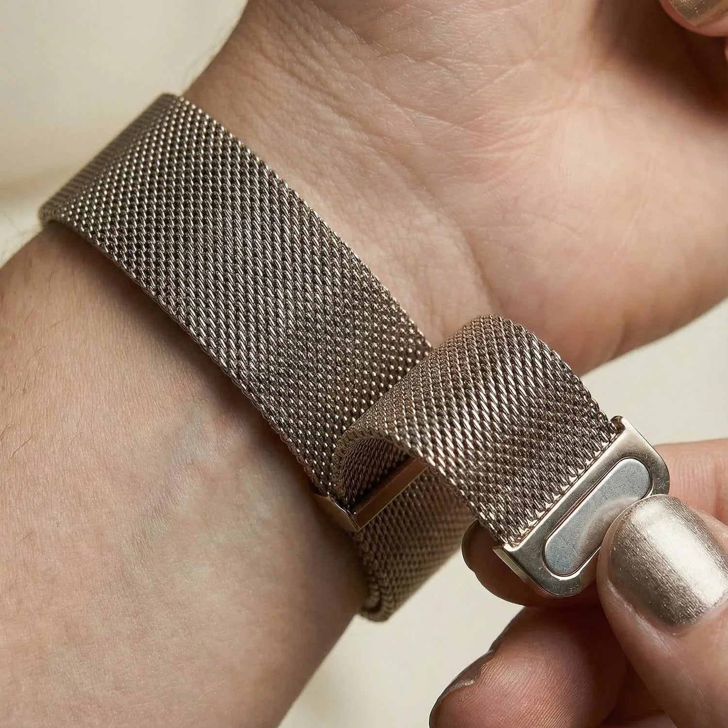 Apple Watch bandje Fiore - milanese - sterrenlicht