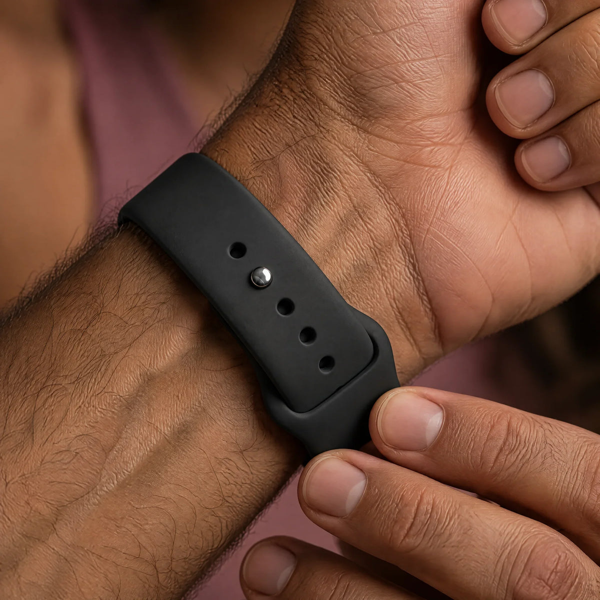 Bracelet Apple Watch Ovaro - silicone - noir