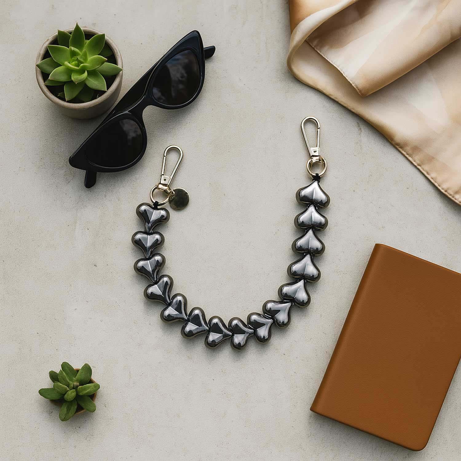 Telefoonkoord Heart - chrome zwart - zilver