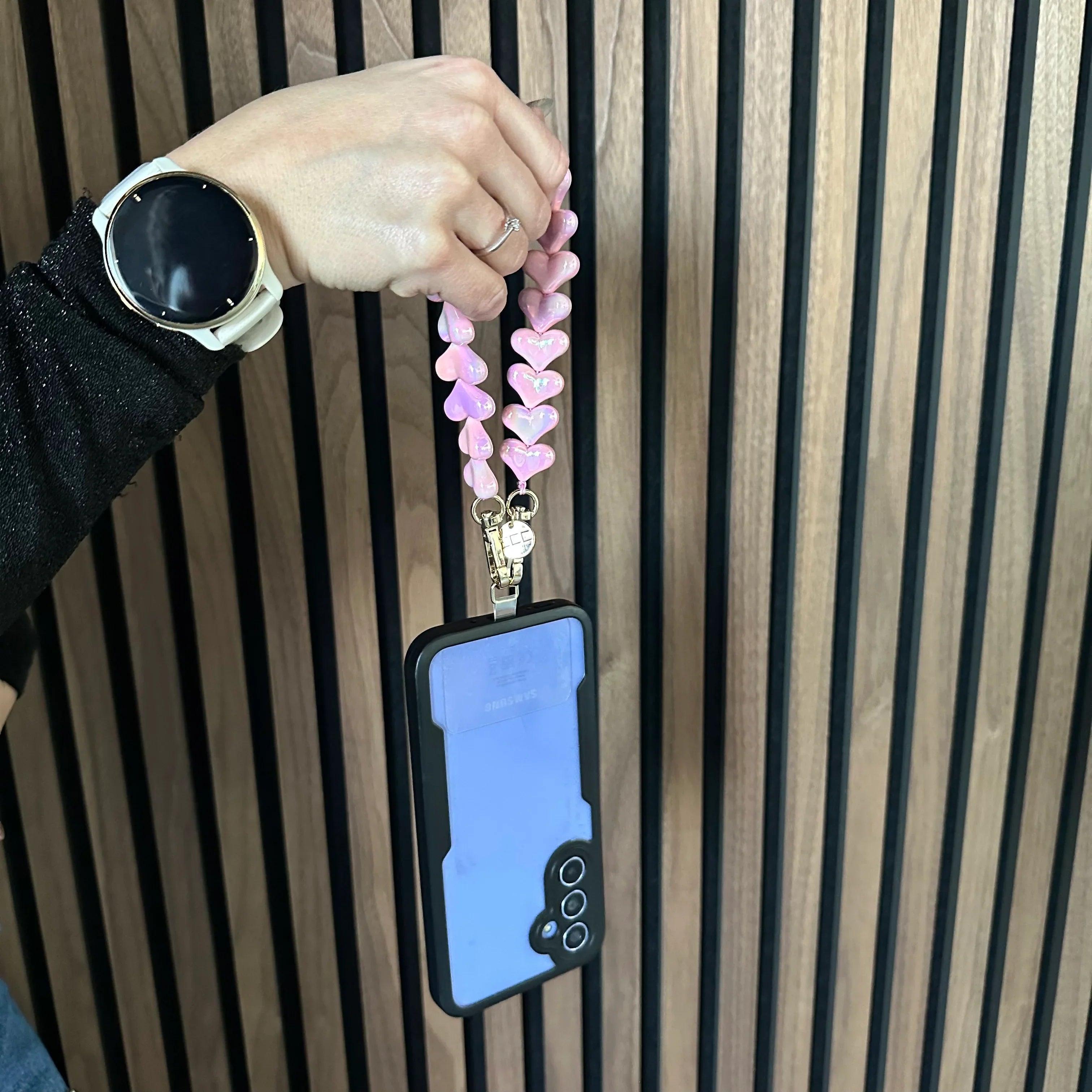 Telefoonkoord Heart - roze glimmend - zilver